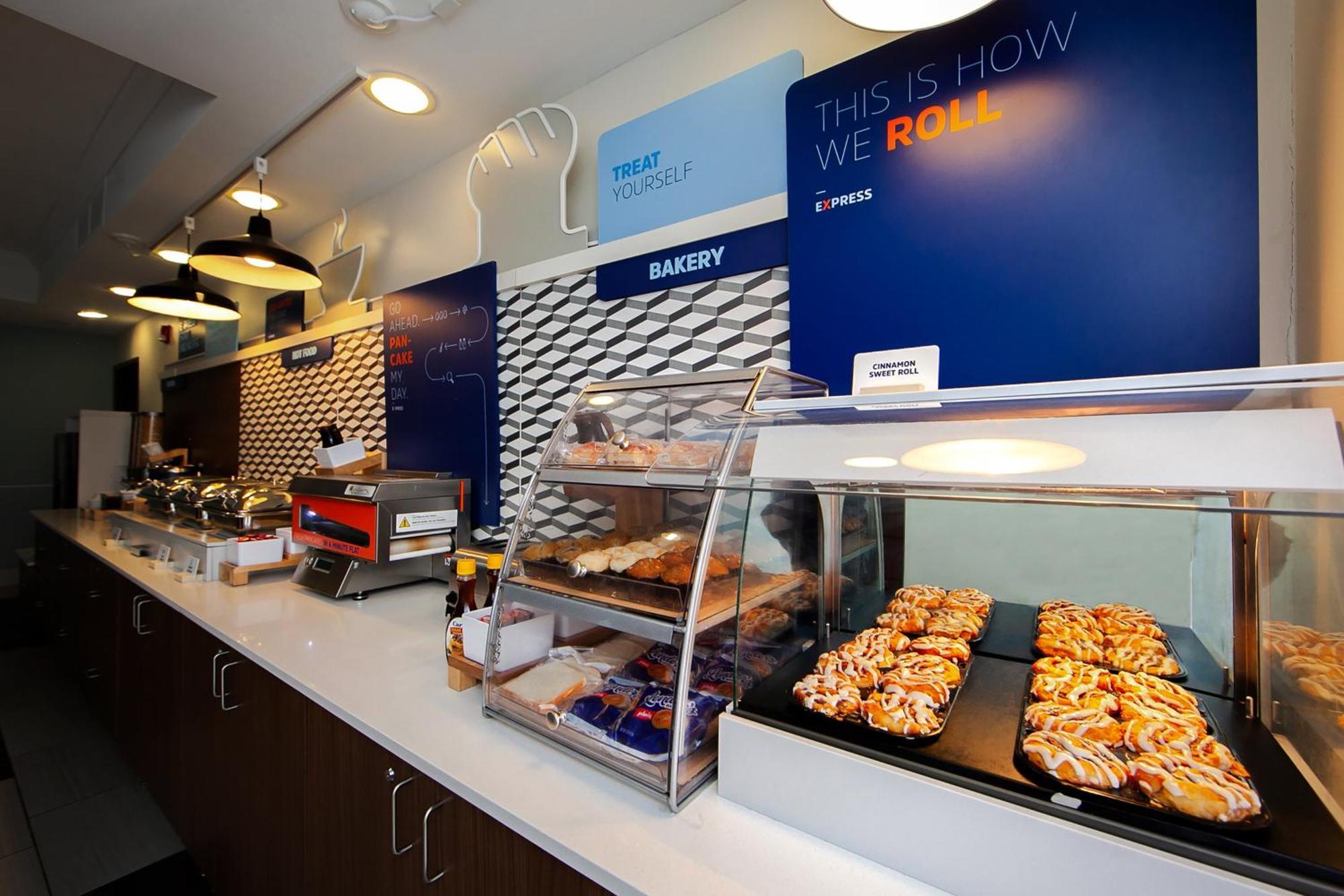 Holiday Inn Express Hotel & Suites Chicago South Lansing By Ihg Esterno foto