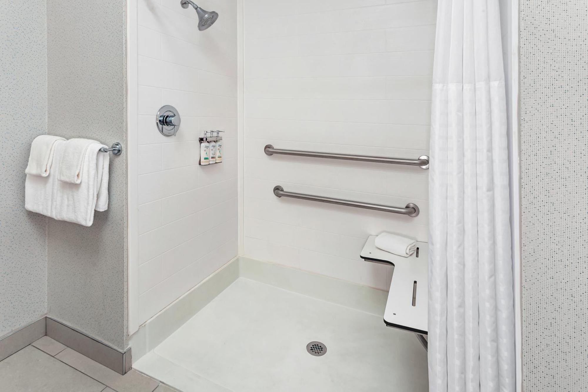 Holiday Inn Express Hotel & Suites Chicago South Lansing By Ihg Esterno foto
